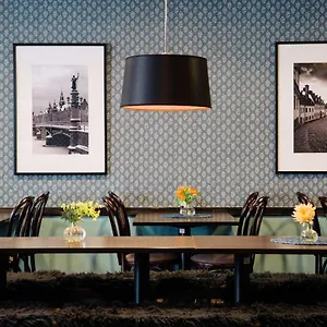 3* Szálloda Western
